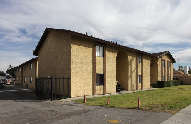 El Greco in Riverside, CA - Foto de edificio - Building Photo