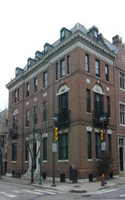 2145 Locust St in Philadelphia, PA - Building Photo - Building Photo