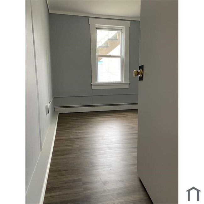 property at 4 Sherman St