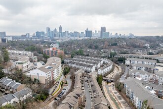 260 Goodson Way NW in Atlanta, GA - Building Photo - Building Photo