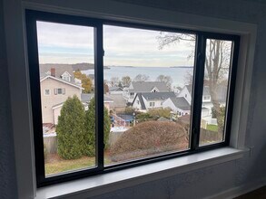 9 Gladstone St in Quincy, MA - Building Photo - Building Photo