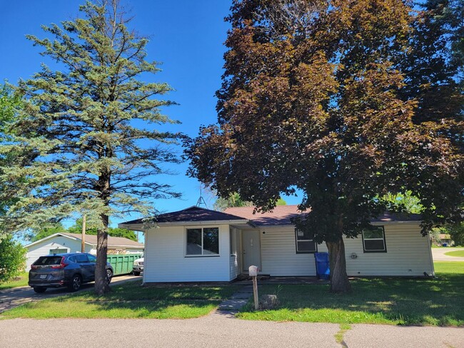 property at 604 High St