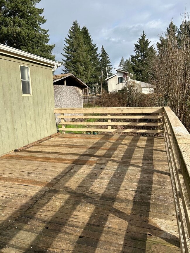 property at 21196 Ferry Rd SE