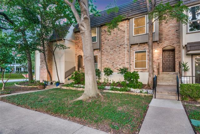 3332 Hawthorne Ave in Dallas, TX - Building Photo