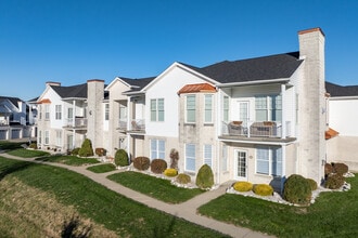 The Pointe at Adams Ridge in Mars, PA - Building Photo - Building Photo