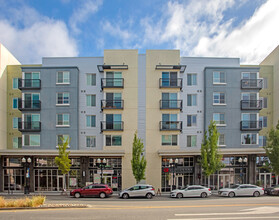 Solstice Apartments North in Sunnyvale, CA - Building Photo - Building Photo