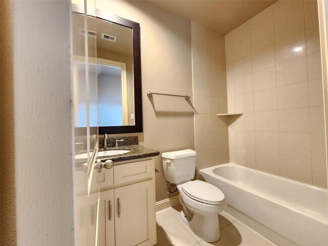 property at 3205 Center St