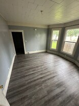 415 N 2nd St in Elkhart, IN - Building Photo