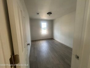 1344 Washington St in Scranton, PA - Building Photo - Building Photo