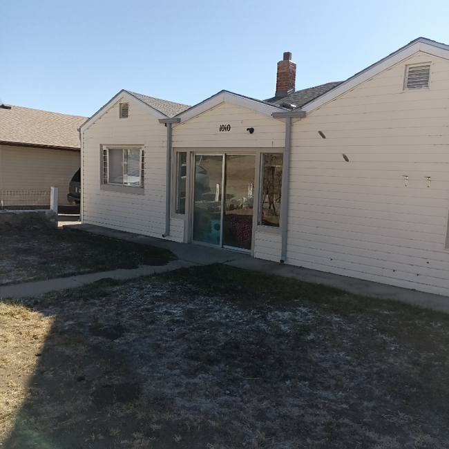 1010 Atchison Ave in Trinidad, CO - Building Photo - Building Photo