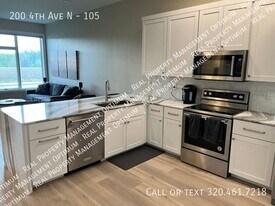 200 4th Ave N in Fargo, ND - Building Photo