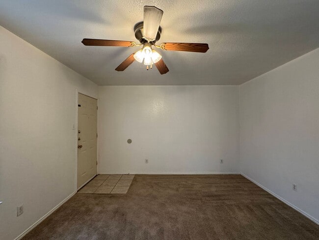 1902 Windward Dr in Killeen, TX - Building Photo - Building Photo