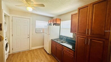 850 E 19th St in St. Cloud, FL - Building Photo - Building Photo