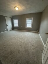 31 Annie St, Unit 2 in Pawtucket, RI - Building Photo - Building Photo