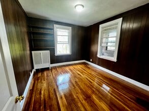 169 Campbell Ave, Unit 2 in Revere, MA - Foto de edificio - Building Photo