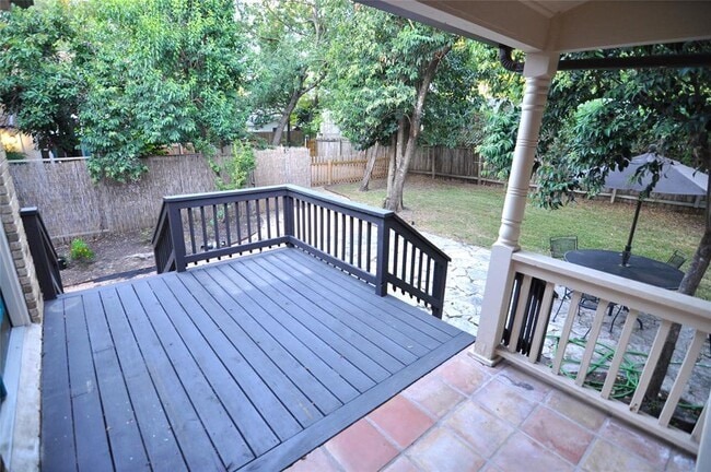 709 Carolyn Ave in Austin, TX - Building Photo - Building Photo