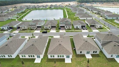 4951 Worchester Dr in Kissimmee, FL - Foto de edificio - Building Photo
