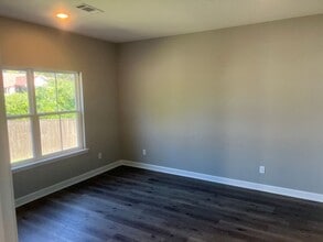 49 Wolfsbridge Lp in Little Rock, AR - Building Photo - Building Photo