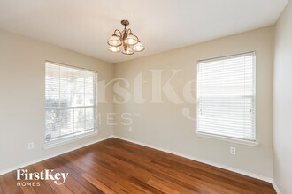 7010 Daybreak Peaks, Unit 189 in Converse, TX - Building Photo - Building Photo