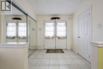 243 Queen Mary Dr in Brampton, ON - Building Photo - Building Photo