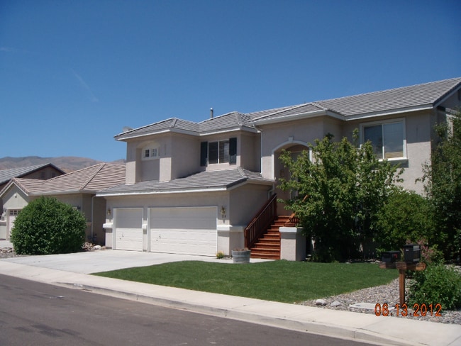 210 River Front Dr