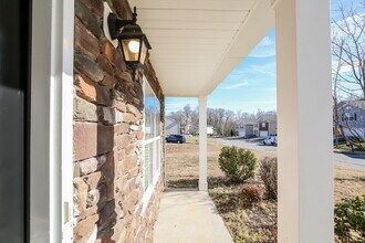 3629 Sweet Birch Dr in Greensboro, NC - Foto de edificio - Building Photo