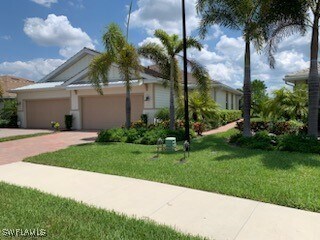 property at 14631 Edgewater Cir