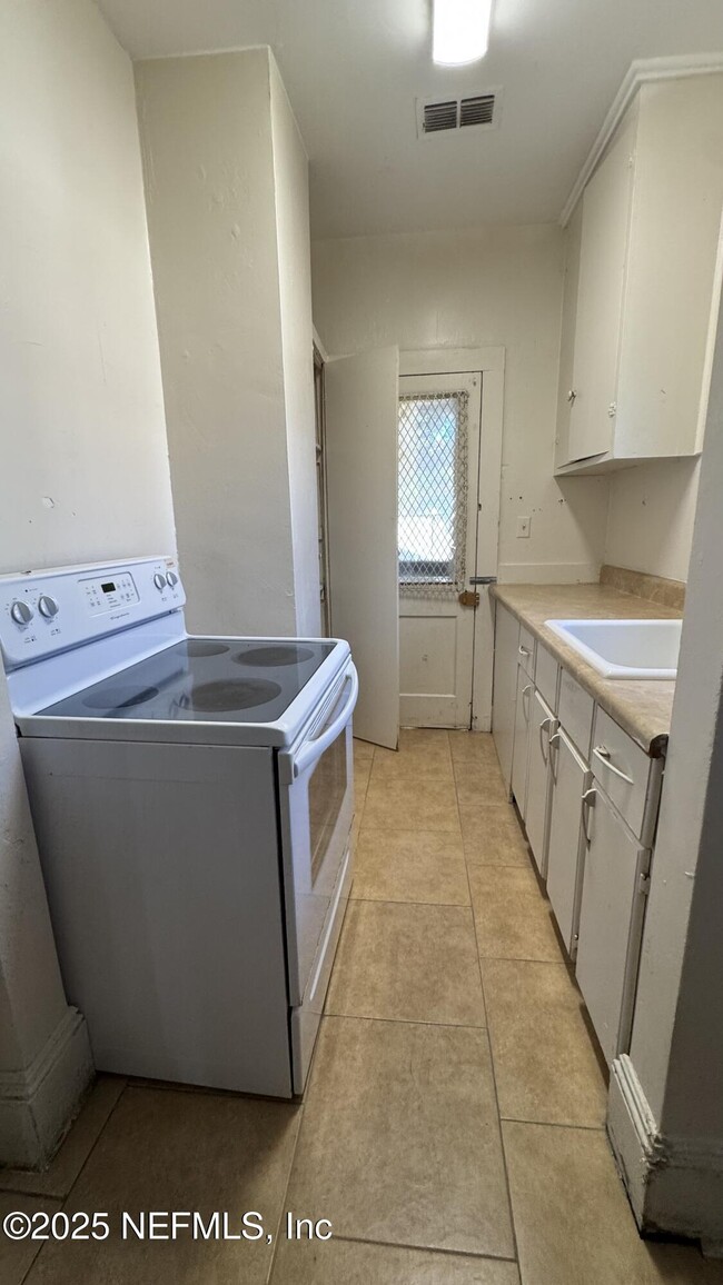 45 W 22nd St in Jacksonville, FL - Building Photo - Building Photo