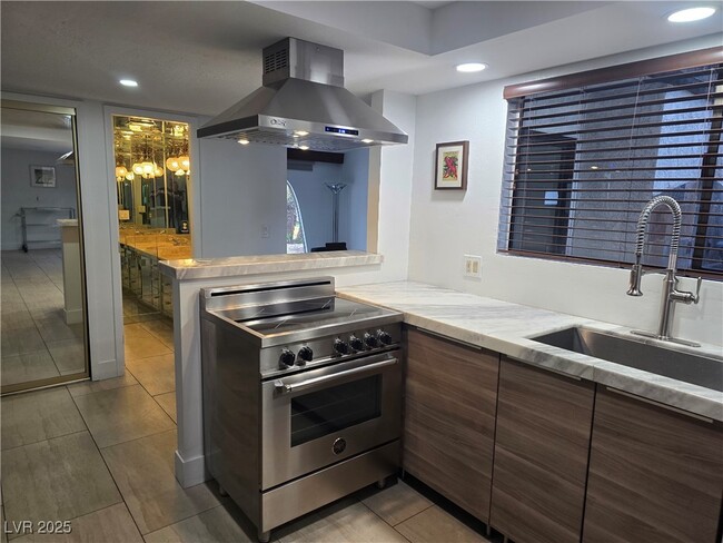 property at 945 Vegas Valley Dr