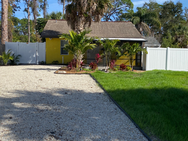 6109 Orchis Rd in Venice, FL - Building Photo - Building Photo