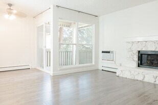 3030 Oneal Pkwy, Unit R13 in Boulder, CO - Building Photo