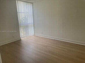 2029 NW 46th Ave in Lauderhill, FL - Building Photo - Building Photo