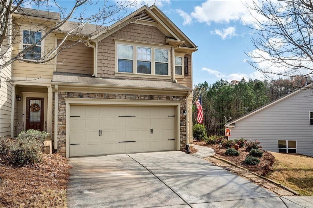 3041 Cross Creek Dr in Cumming, GA - Building Photo