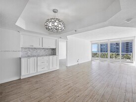 9341 Collins Ave in Surfside, FL - Building Photo