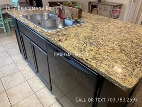 1617 Berckmans Rd in Fort Worth, TX - Building Photo - Building Photo