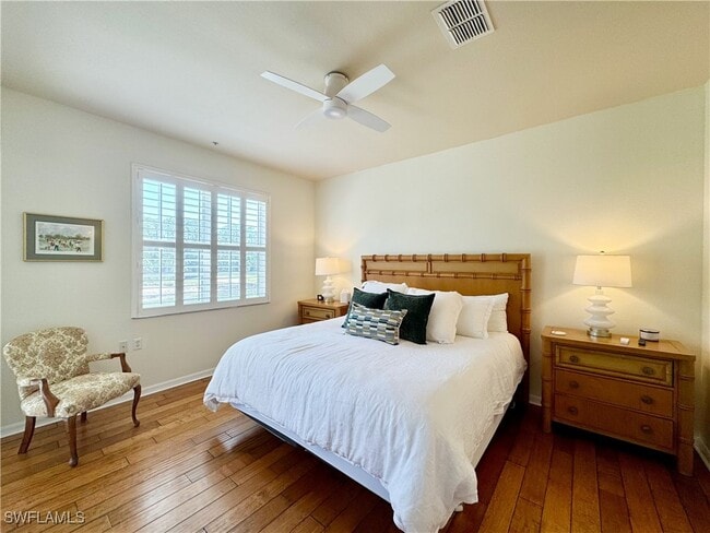 property at 4884 Hampshire Ct