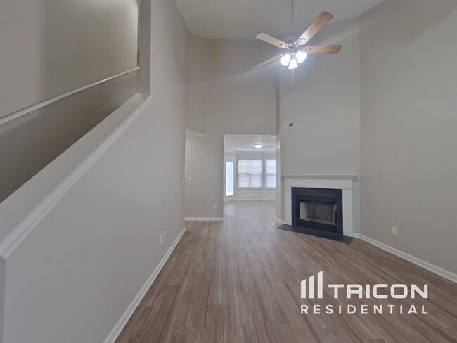 7040 Fox Point Dr in Charlotte, NC - Building Photo - Building Photo