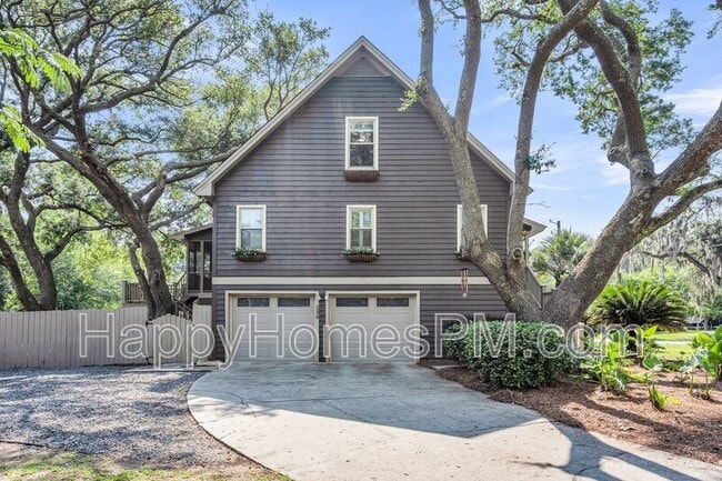 property at 236 Hawthorne St