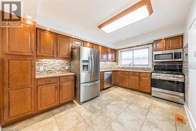 property at 172 Fennell Ave E