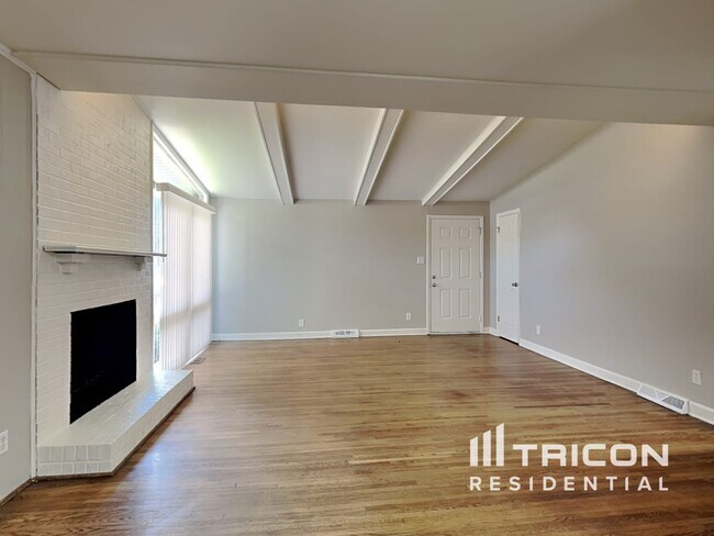 5415 Coburg Ave in Charlotte, NC - Building Photo - Building Photo