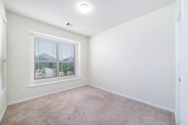 4418 Lone Alcove Dr