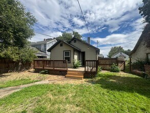 804 S 12th Ave in Yakima, WA - Building Photo - Building Photo