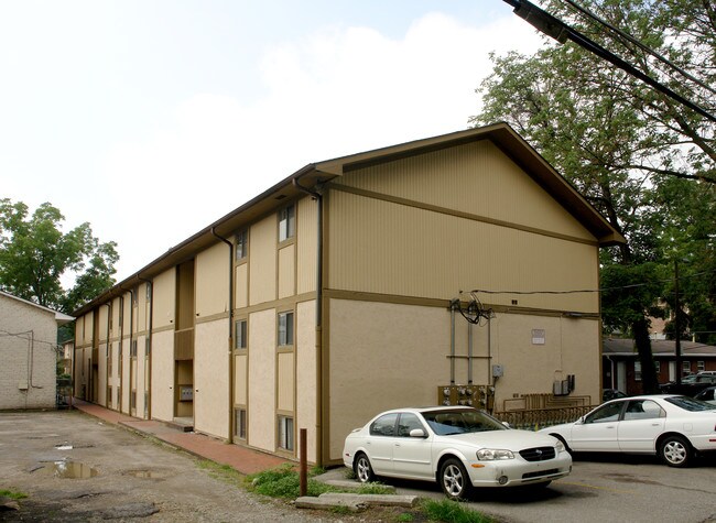 88-92 E Norwich Ave in Columbus, OH - Foto de edificio - Building Photo