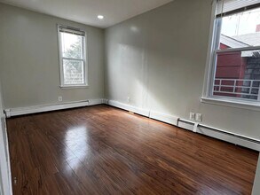 145 Lake Ave in Clifton, NJ - Building Photo - Building Photo