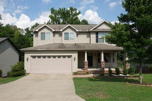 101 Tigris Way in Greenville, SC - Building Photo