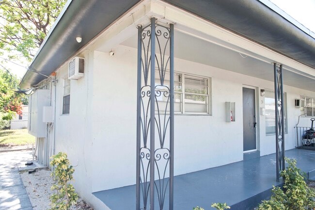 2306 Fillmore St, Unit #7