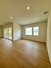 475 Flycatcher in Irvine, CA - Building Photo - Building Photo