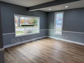 1513 E Edwards St in Springfield, IL - Building Photo - Building Photo