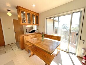 2265 Carquinez Ave in El Cerrito, CA - Foto de edificio - Building Photo