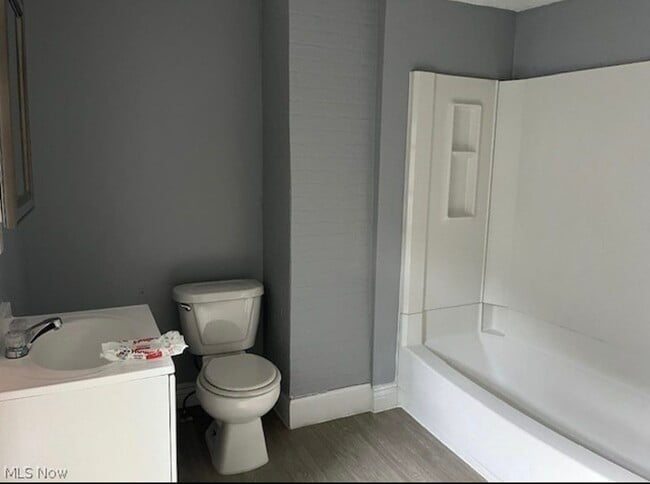 property at 866 Main St